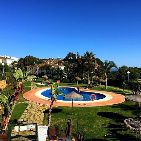 Bahia De Casares Apartment Estepona Room photo