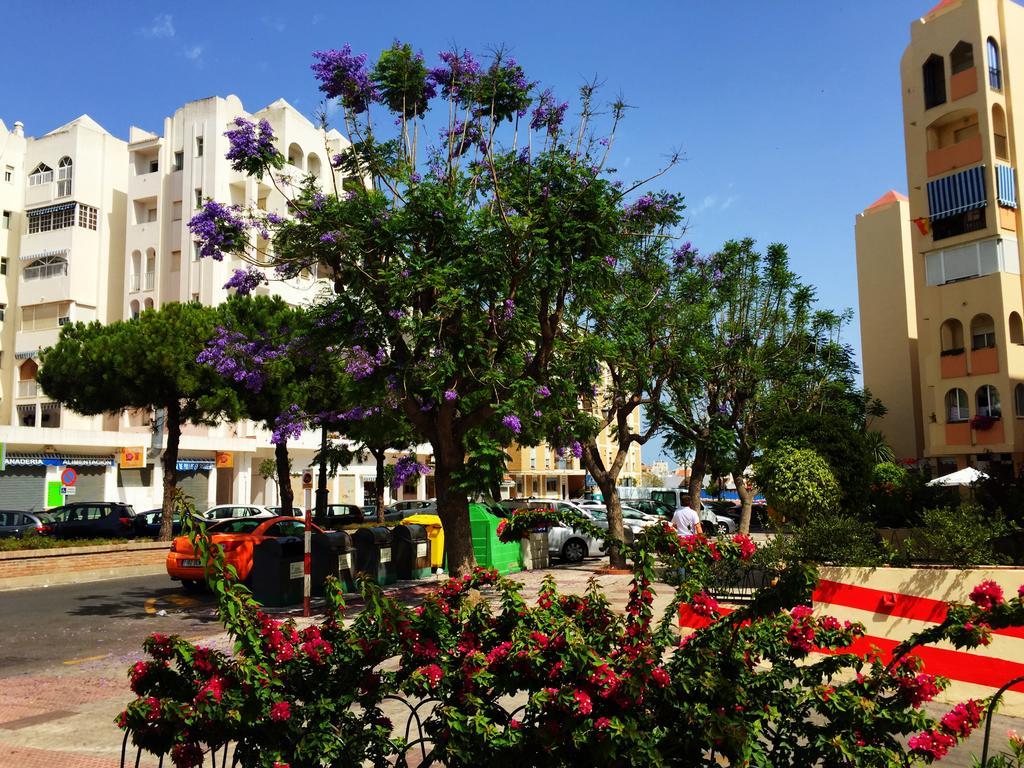 Bahia De Casares Apartment Estepona Exterior photo